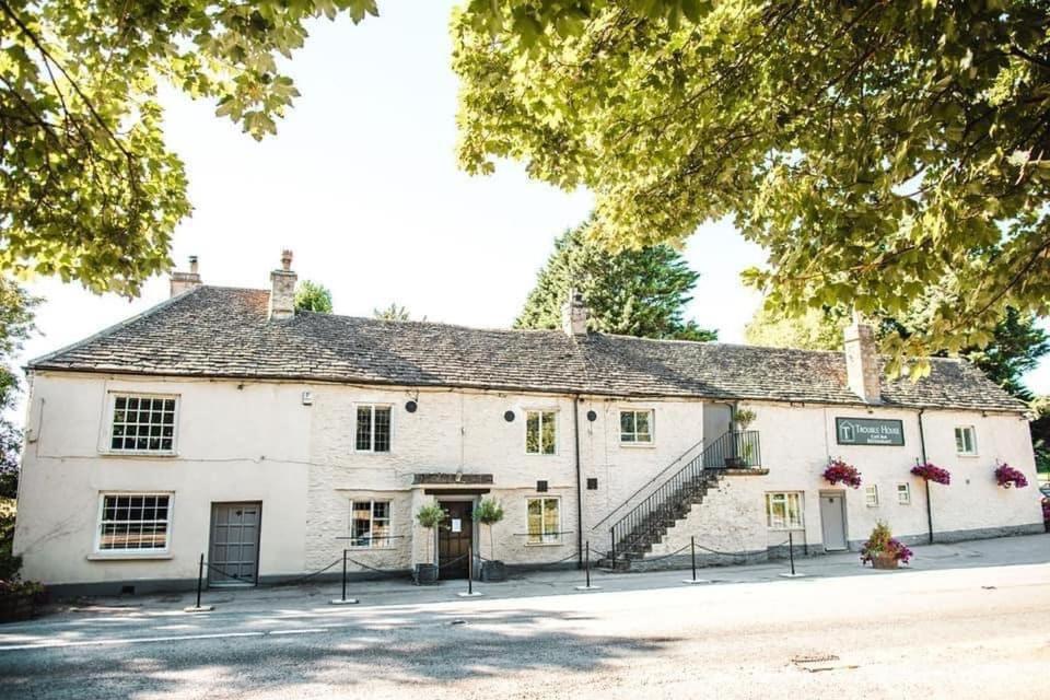 Hotel Trouble House Tetbury Exterior foto